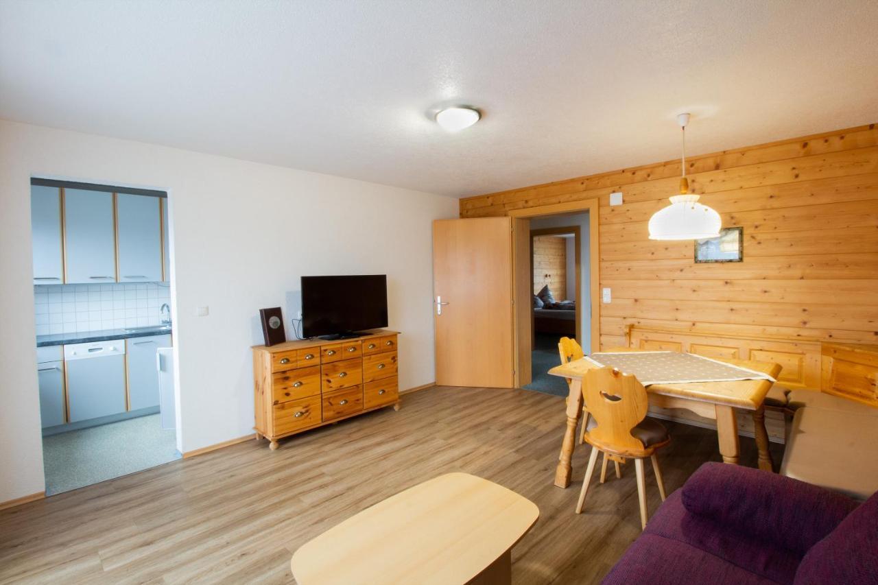 Appartementhaus Untere Tanne Lermoos Luaran gambar