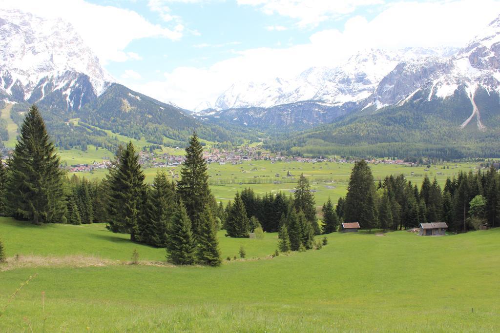 Appartementhaus Untere Tanne Lermoos Luaran gambar